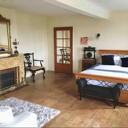 Domaine De Menerque - Petit Chateau Avec Piscine *