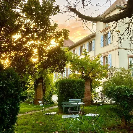 Willa Domaine De Menerque - Petit Chateau Avec Piscine *