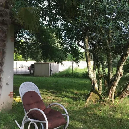 Domaine De Menerque - Petit Chateau Avec Piscine Willa *